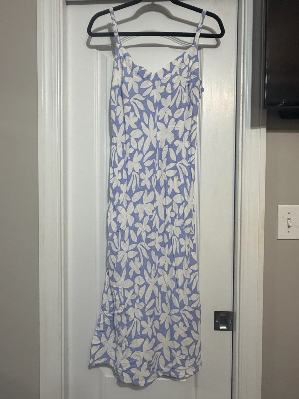 Rip Curl Light Blue and White Floral Midi Slip Dress